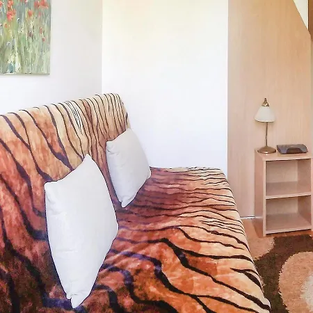 Nyaraló Four-bedroom Holiday In