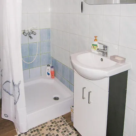 Four-bedroom Holiday In Nyaraló